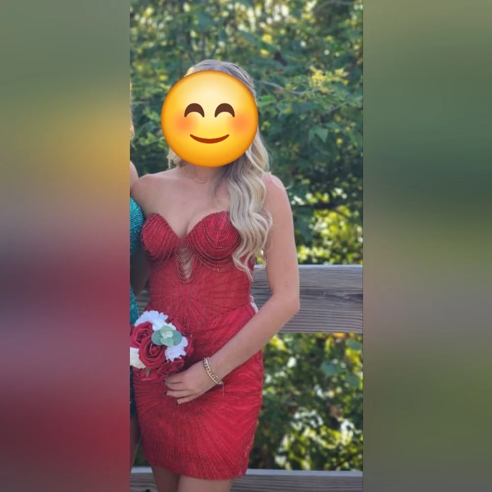 Red Short Beaded Glittery Homecoming Formal Corest Dress Size 2 - Picture 6 of 8